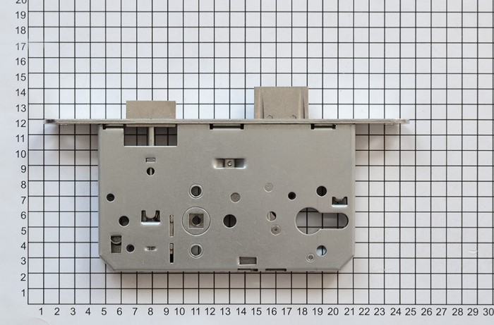 zamok-dvernoj-ognestojkij-dl-1769-d-65mm-antipanik-oczinkovannyj-2